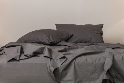 sheet-set-slate-percale_161e36a1-807b-4c9c-b197-3abd1a66835d_1_crpt_024x1024