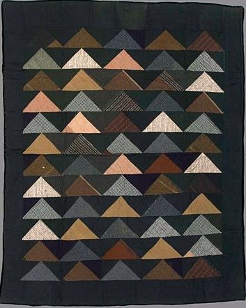 amish_flyGees_blubrrymdrn_Quilt_crpt